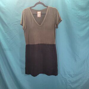 Dolan Left Coast Collection Two-Tone V-Neck Dress S